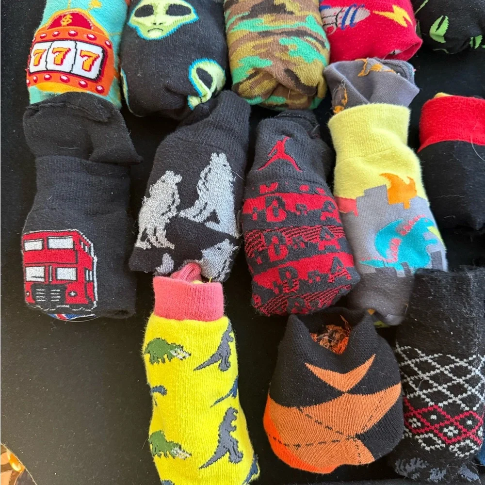 Colorful Patterned Dress Socks Collection - Picture 2 of 3